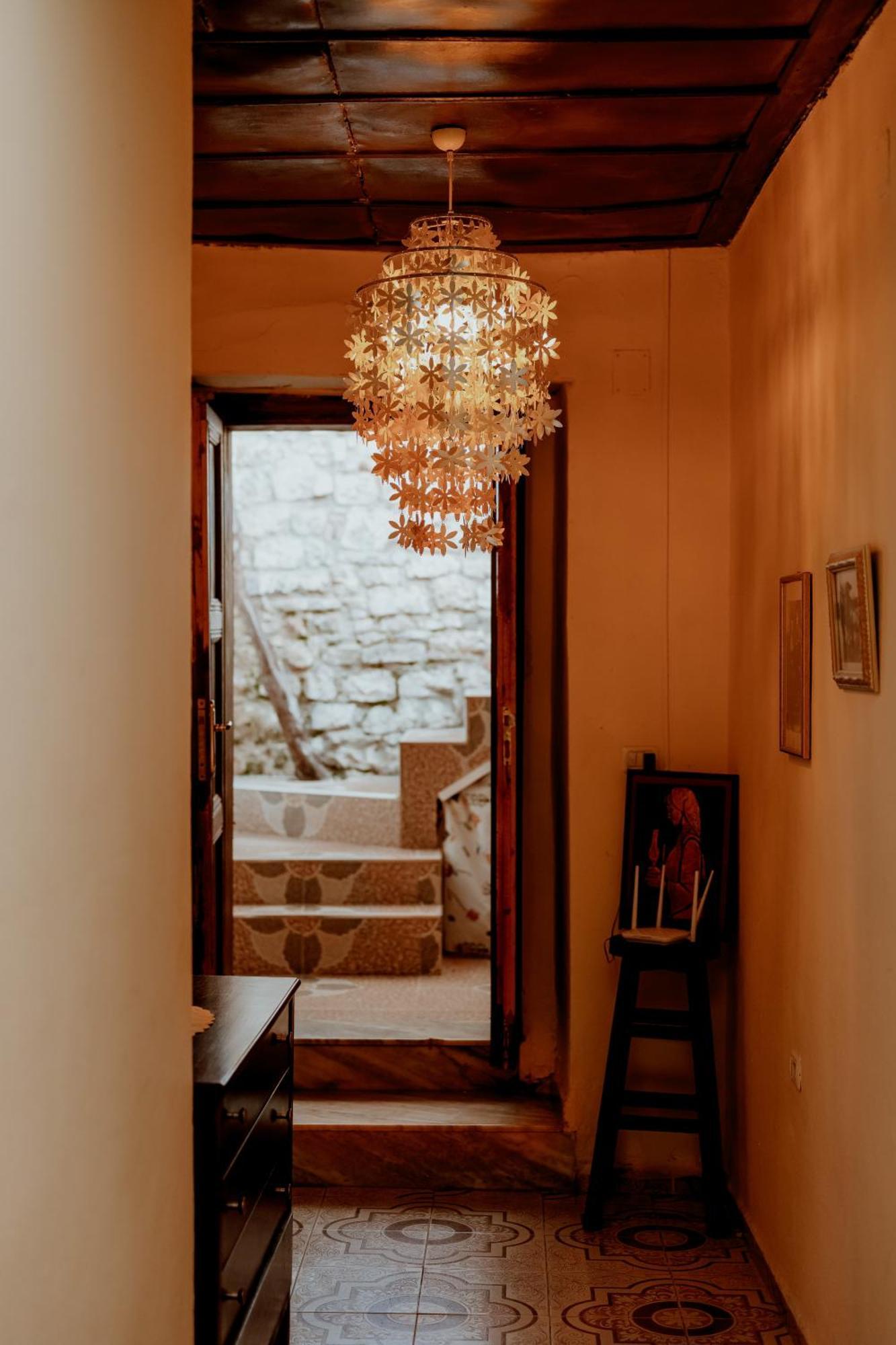 Berat Backpackers Hostel 외부 사진